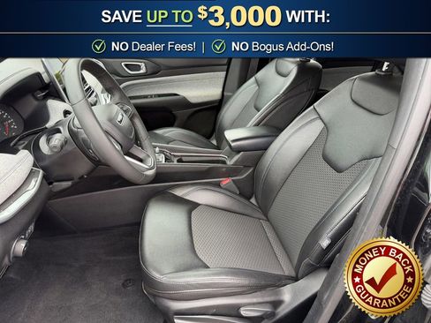 Used 2024 Jeep Compass Latitude AWD/4WD image 14