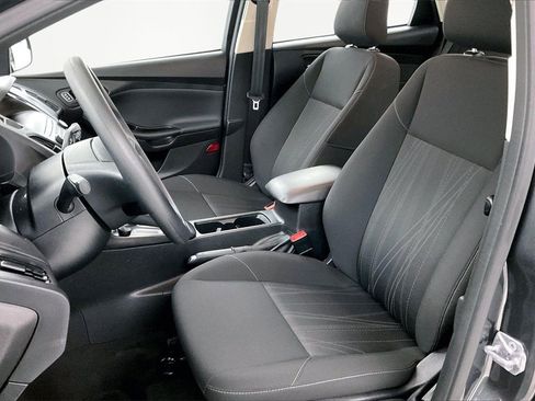 Used 2018 Ford Focus SE image 18