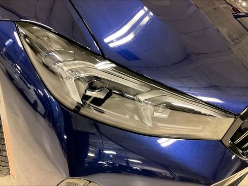 New 2026 BMW 330i 330i w/ M Sport Package image 13