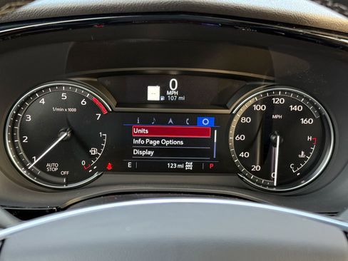 New 2025 Cadillac XT5 Premium Luxury image 23