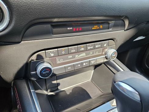 Certified 2022 MAZDA CX-5 Carbon Edition image 21