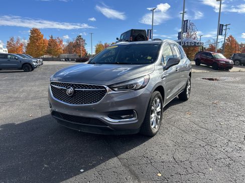 Used 2021 Buick Enclave Avenir image 4
