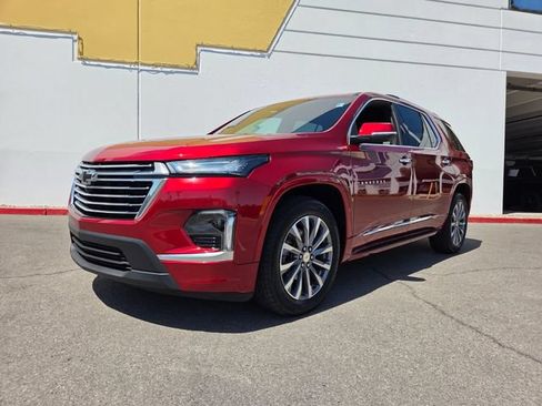 Certified 2023 Chevrolet Traverse Premier w/ LPO, Cargo Package FWD image 2