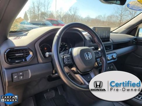 Used 2025 Honda Pilot TrailSport image 24