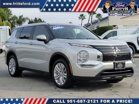 Used 2023 Mitsubishi Outlander ES image 21