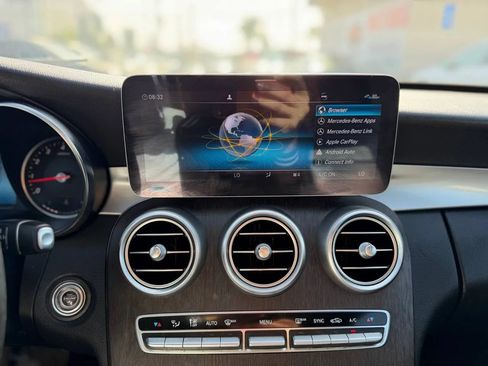 Used 2020 Mercedes-Benz C 300 4MATIC Sedan image 46