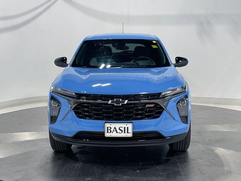 Used 2024 Chevrolet Trax RS FWD image 9