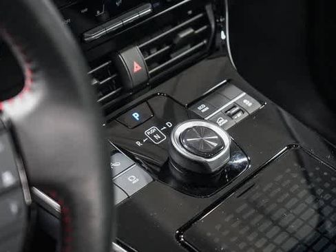 Certified 2025 Toyota bZ4X AWD image 25