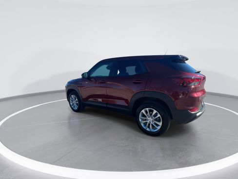 Used 2025 Chevrolet TrailBlazer LS w/ LS Convenience Package image 6