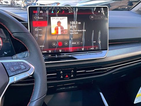 New 2026 Volkswagen GTI SE image 6