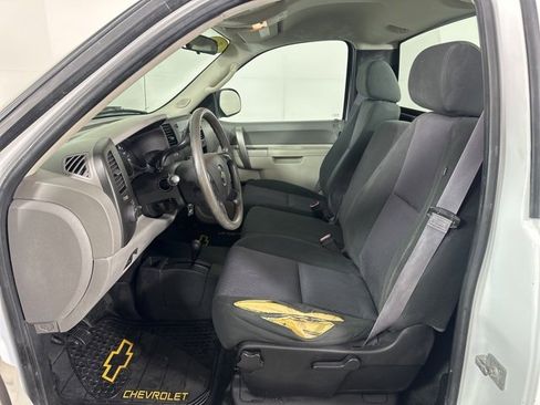 Used 2013 Chevrolet Silverado 1500 W/T w/ LS Package image 18