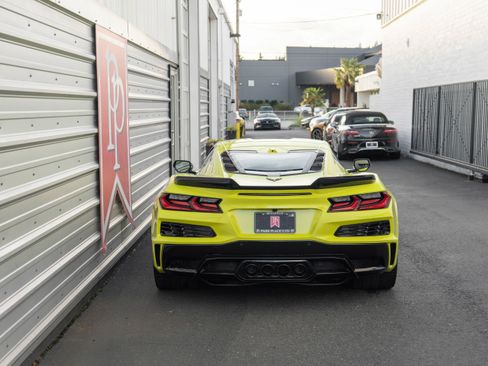 Used 2023 Chevrolet Corvette Z06 w/ Stealth Interior Trim Package image 48