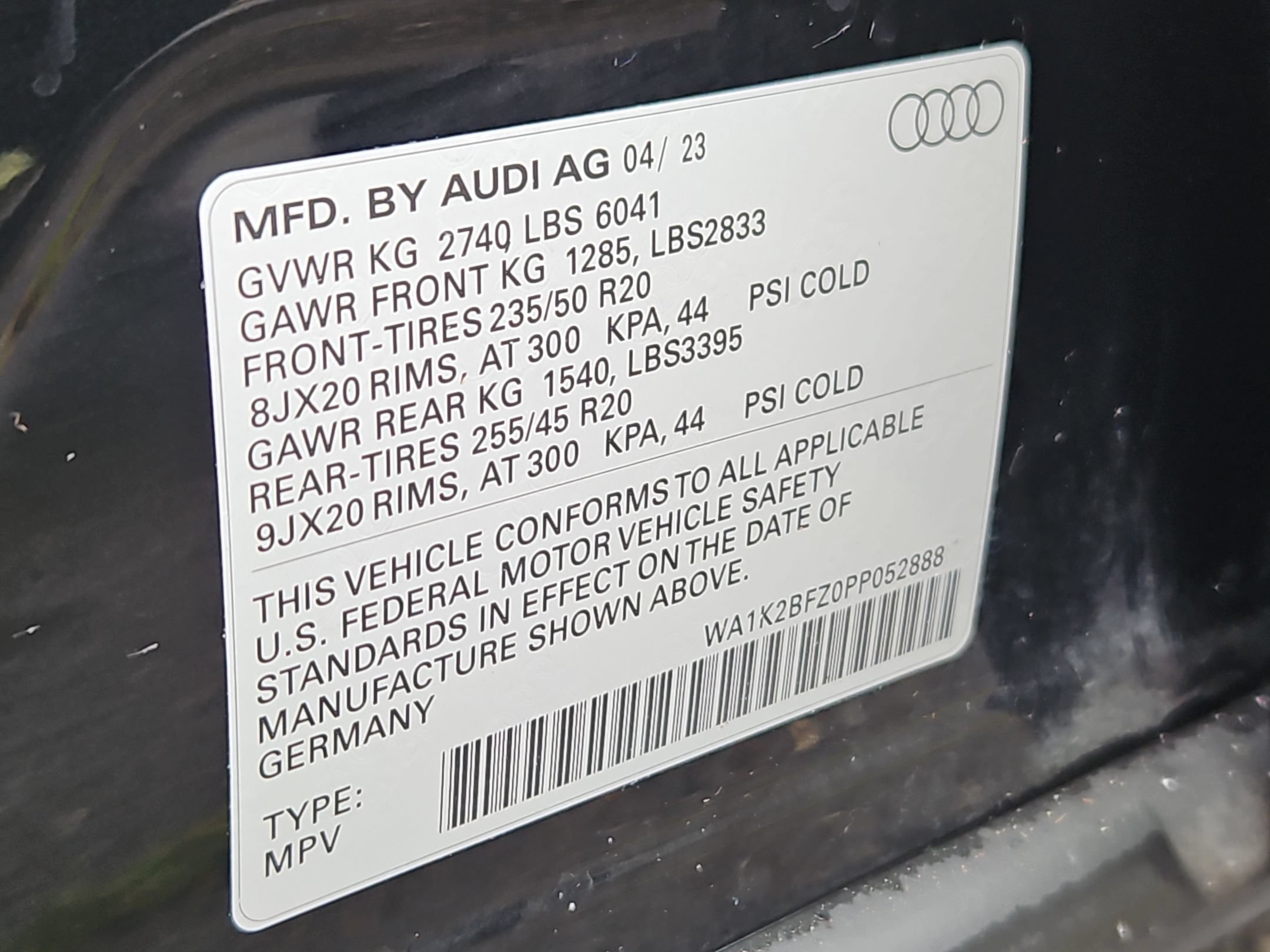 Used 2023 Audi Q4 e-tron Premium AWD/4WD image 33