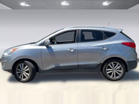 Used 2012 Hyundai Tucson Limited FWD image 2
