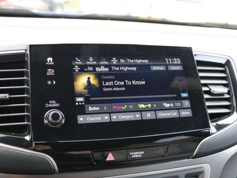 Used 2023 Honda Passport EX-L image 22