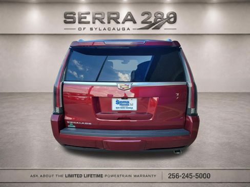 Used 2019 Cadillac Escalade Platinum AWD/4WD image 6