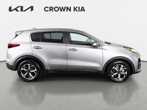 Certified 2022 Kia Sportage LX FWD image 4