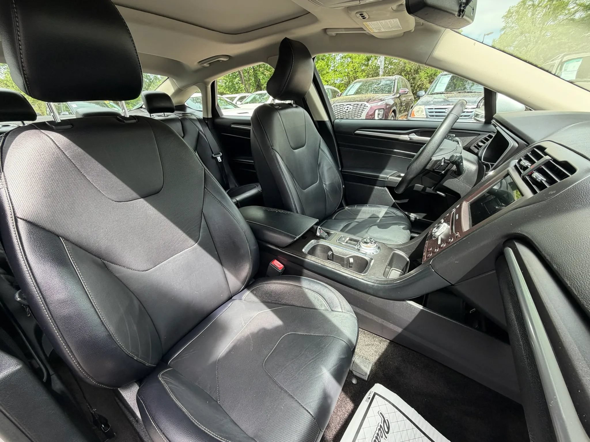 Used 2018 Ford Fusion Titanium AWD/4WD image 9