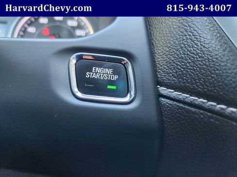 Used 2023 GMC Acadia SLE image 21