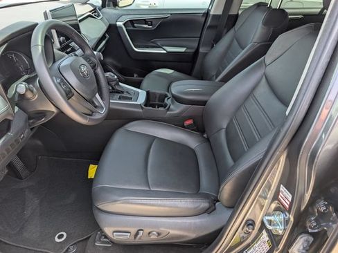 Used 2023 Toyota RAV4 XLE Premium FWD image 8