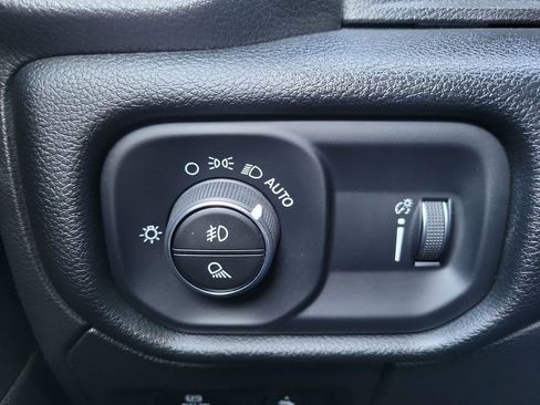 Used 2022 RAM 1500 Big Horn image 23