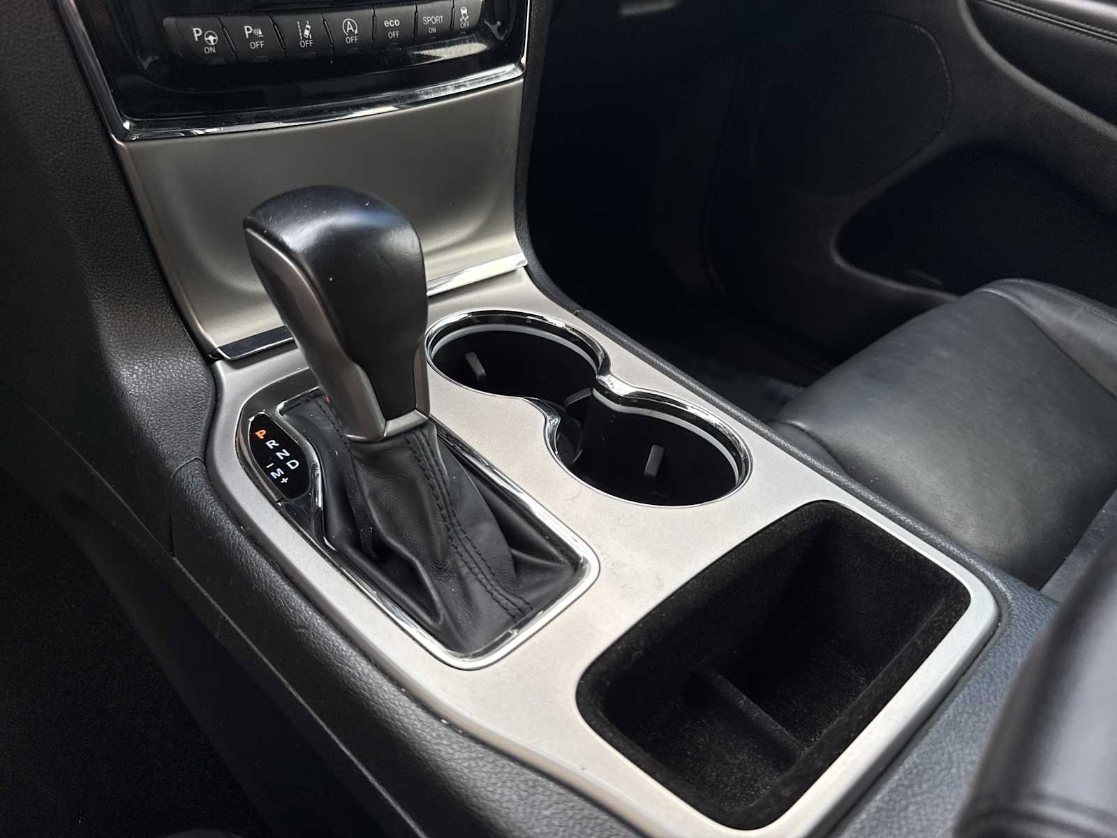 Used 2020 Jeep Grand Cherokee Limited RWD image 29