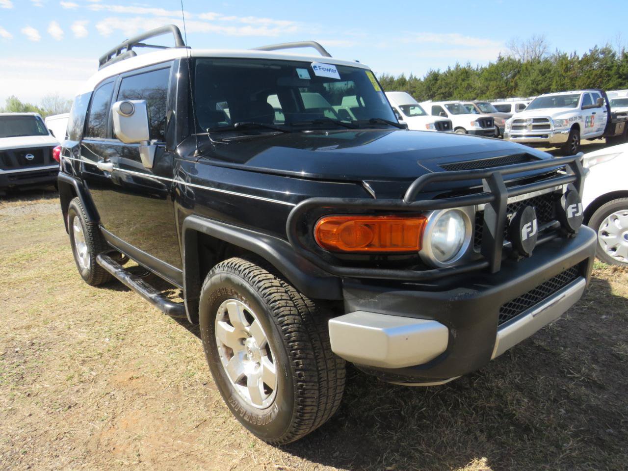 Used 2007 Toyota FJ Cruiser 4WD image 3
