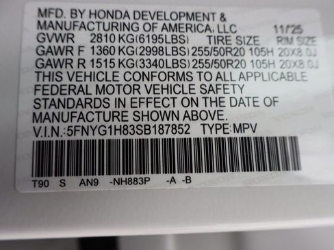 Certified 2025 Honda Pilot Elite image 37