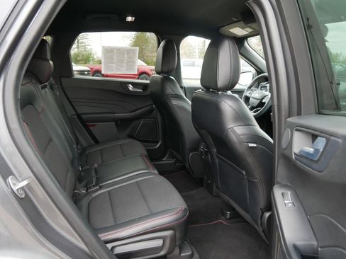 Certified 2023 Ford Escape ST-Line Select w/ Tech Pack #2 AWD/4WD image 13
