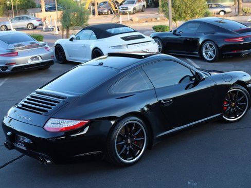 Used 2011 Porsche 911 Carrera S image 18