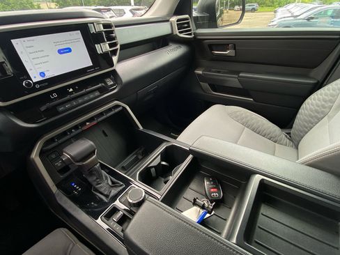 Used 2023 Toyota Tundra SR5 AWD/4WD image 24