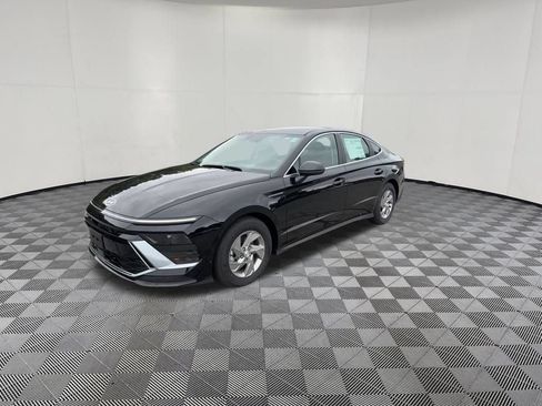 Used 2026 Hyundai Sonata SE FWD image 7
