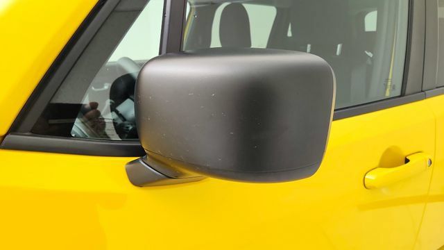 Used 2023 Jeep Renegade Latitude AWD/4WD image 14