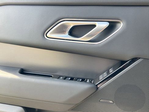 New 2026 Land Rover Range Rover Velar S image 25