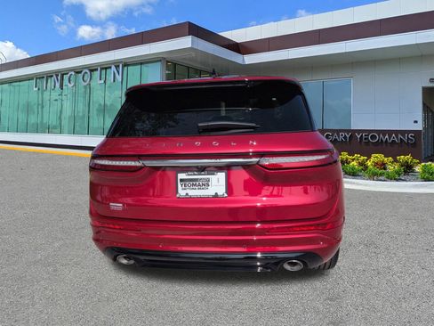 New 2026 Lincoln Corsair Reserve w/ Jet Appearance Package FWD image 5