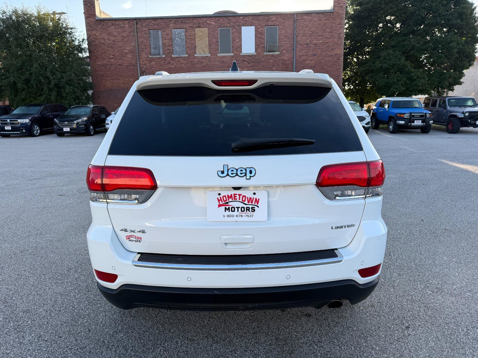 Used 2019 Jeep Grand Cherokee Limited AWD/4WD image 6