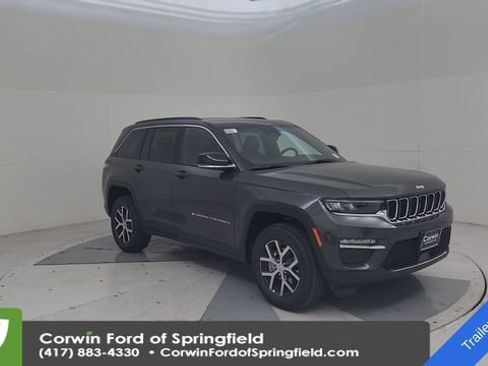 Used 2025 Jeep Grand Cherokee Limited w/ Trailer Tow Package image 2
