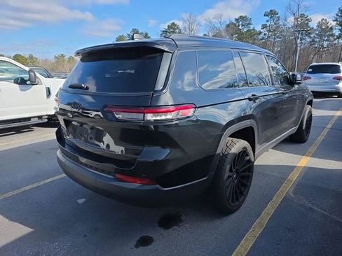 Used 2021 Jeep Grand Cherokee L Limited image 2