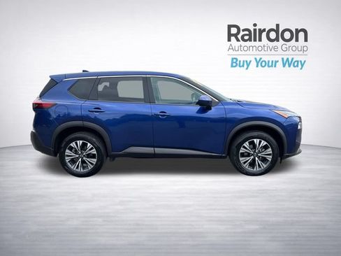 Used 2023 Nissan Rogue SV FWD image 8