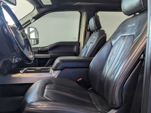 Used 2022 Ford F250 Platinum w/ Tremor Off-Road Package image 9