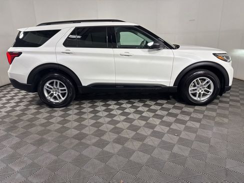 New 2026 Ford Explorer Active AWD/4WD image 11