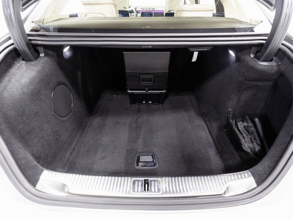 Used 2024 Mercedes-Benz Maybach S 580 4MATIC image 35