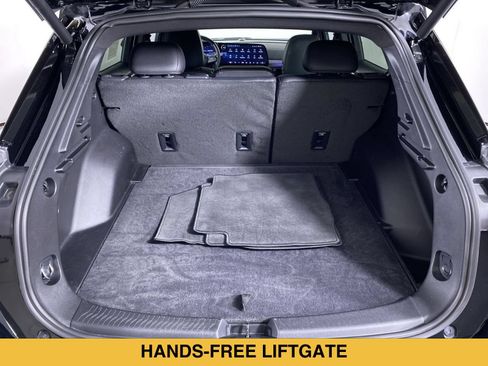 Certified 2024 Chevrolet Equinox EV RS AWD/4WD image 12