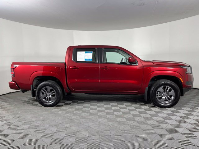 Used 2025 Nissan Frontier SV AWD/4WD image 13