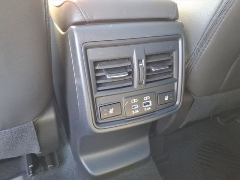 New 2026 Subaru Outback Limited image 8