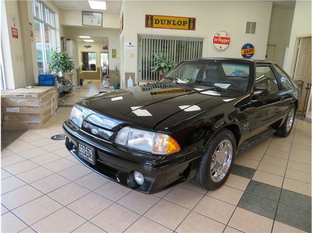 Used 1989 Ford Mustang GT RWD image 11