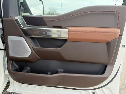 Used 2025 Ford F150 King Ranch w/ FX4 Off-Road Package image 13