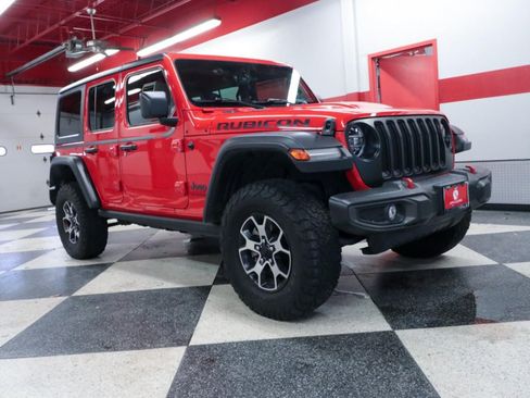 Used 2022 Jeep Wrangler Unlimited Rubicon w/ LED Lighting Group AWD/4WD image 2