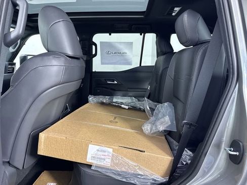 New 2026 Lexus GX 550 image 22