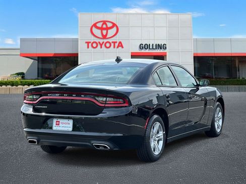 Used 2023 Dodge Charger SXT RWD image 5